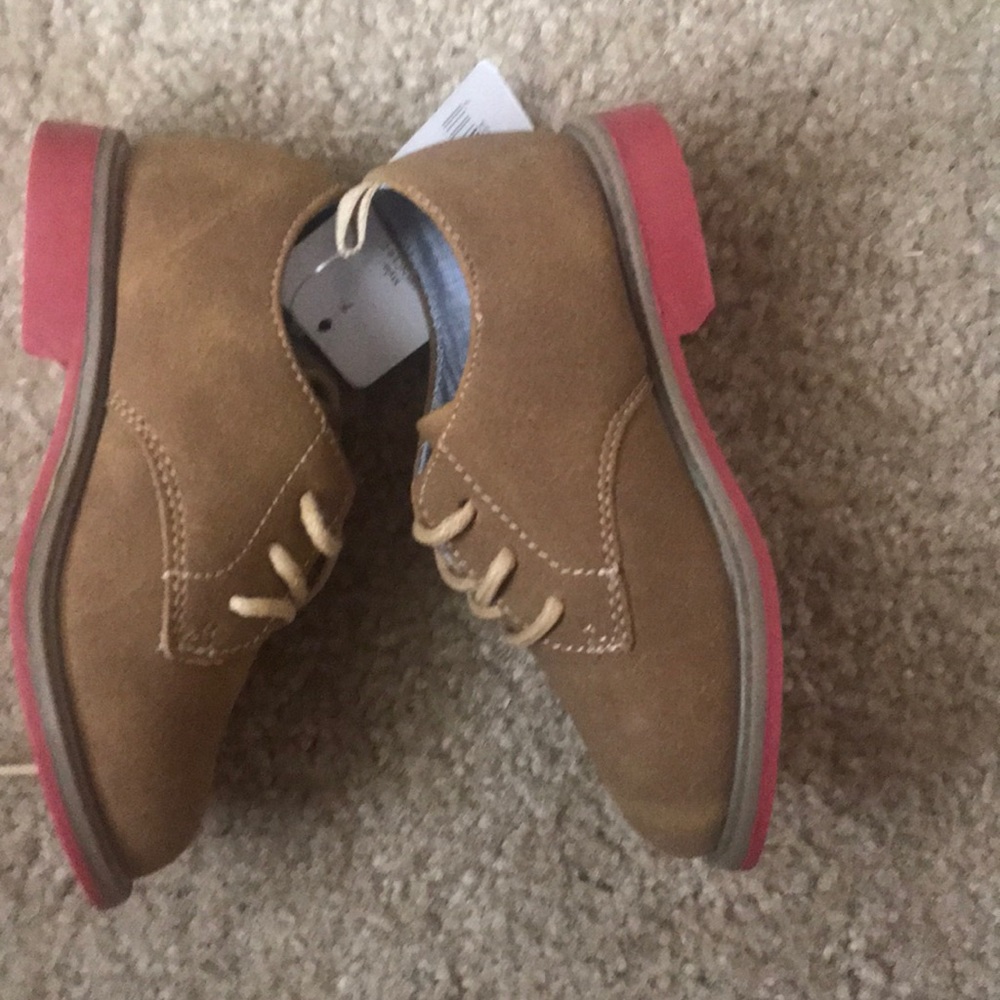 Shoes - Picture 4 of 5